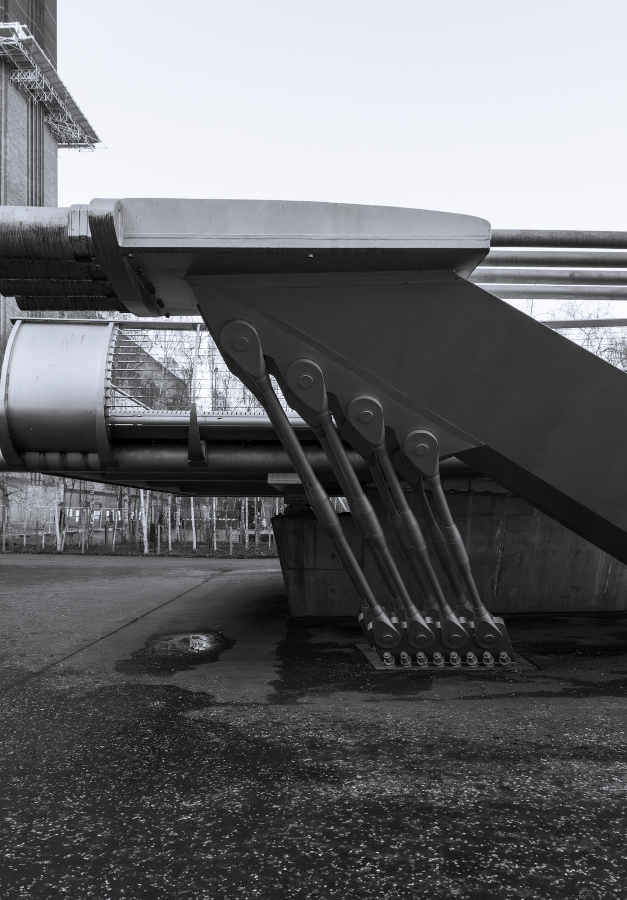 Structural Anchor at Millennium Bridge London